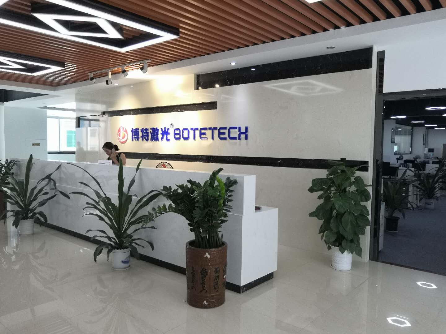 光纖激光打標機廠家 光纖激光打標機廠家