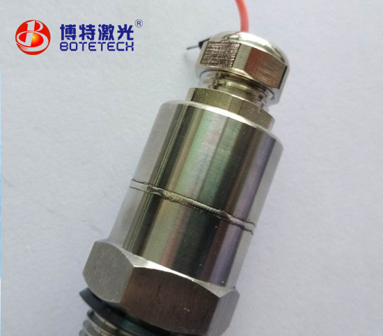 不銹鋼轉感器環(huán)縫自動激光焊接機