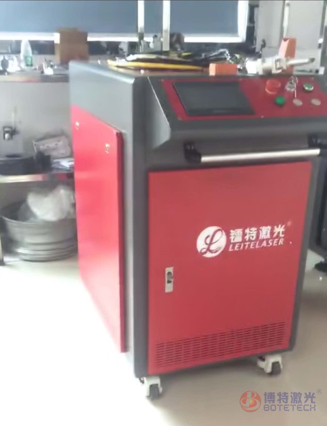 手持式激光焊接機 手持式激光焊接機