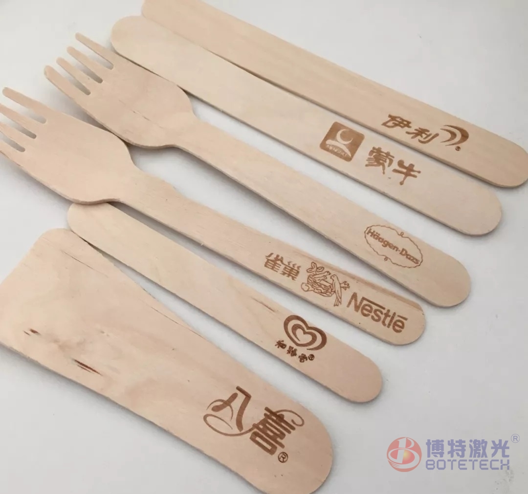 CO2激光打標機_個性化制作讓竹木制品更加完美